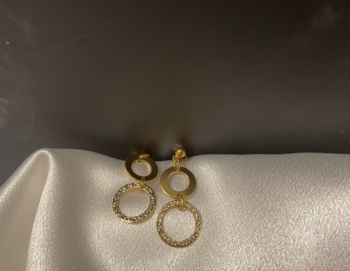 Valerie’s Jewelry -primary-image